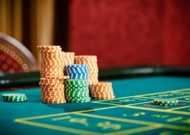 java slot Shio Table live dealer interface showing zodiac symbols and betting options